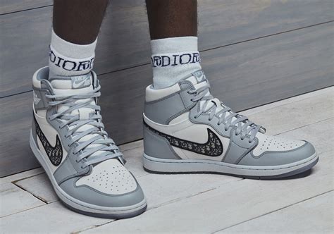 jordan per dior|dior jordan 1 release date.